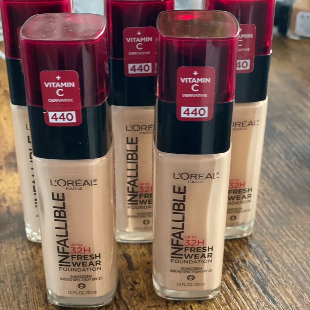 Bundle of 5 L'Oreal Infallible Fresh Wear Foundation - 440